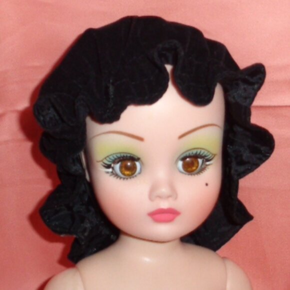 NEW BLACK HANDMADE ADJUSTABLE DRAWSTRING COLONIAL MOB CAP FOR 18" TO 22" DOLLS - Picture 1 of 5